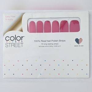 Color Street Nail Strips - Wow in Macau